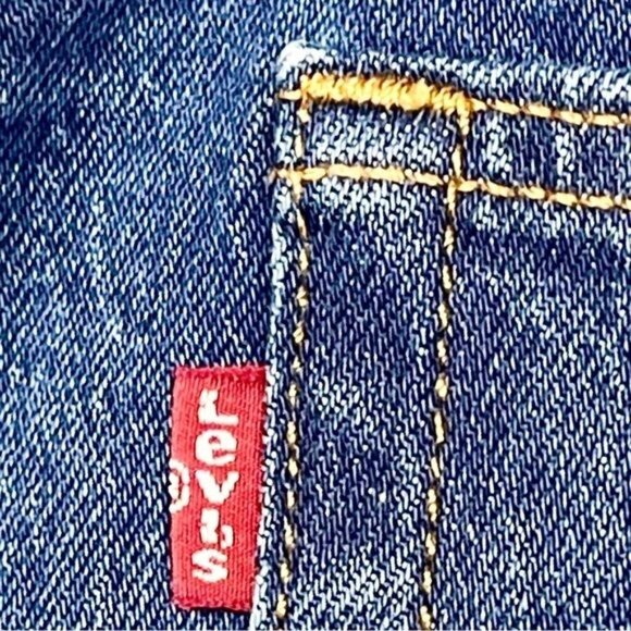 Levi's 501 High waisted Raw hem cut out Shorts size 27 - Picture 6 of 7